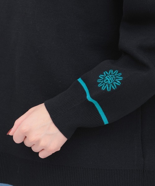 チチカカ（チチカカ）の「サンフェイスエンブロイダリー スウェットライクニットプルオーバー（ニット/セーター・レディース・ブラック/マスタード/ライトブルー・FREE）」の11枚目の写真