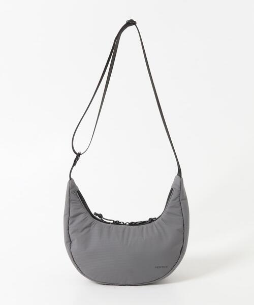 EKAL(エカル)の「Pertex バナナショルダーバック(ショルダーバッグ・メンズ・グレー/ブラック・ONE)」の10枚目の写真