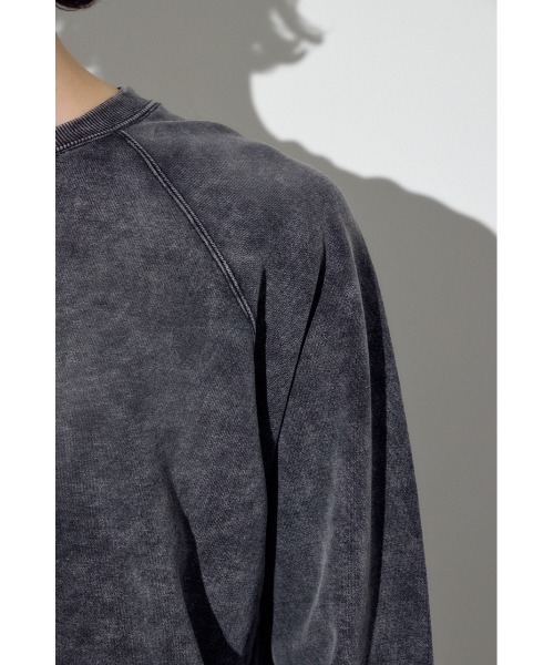 AZUL by moussy(アズールバイマウジー)の「ヴィンテージスウェットトップス(スウェット・メンズ・ブルー/ライトブラック・SMALL/MEDIUM/LARGE)」の11枚目の写真