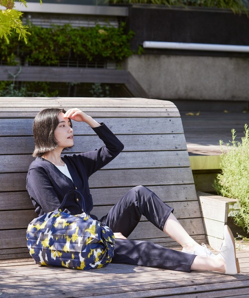 Shupatto(シュパット)の「マーナ(marna) Shupatto コンパクトバッグ M 一気にたためる エコバッグ(エコバッグ/サブバッグ・レディース・ベージュ×ブラック/ネイビー/ブルーグレー/グレー×ピンク・M)」の9枚目の写真