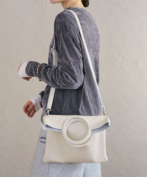 le.coeur blanc(ルクールブラン)の「MILLELA FIRENZE サークルハンドバッグ(ハンドバッグ・レディース・シルバー/ブラック/オフホワイト・FREE)」の6枚目の写真