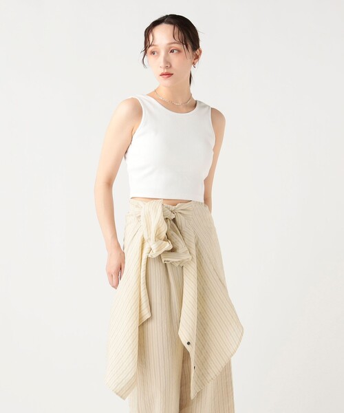 BEAMS HEART（ビームスハート）の「カップ付き クロップド タンク（タンクトップ・レディース・ライトグレー/チャコールグレー/オフホワイト・MEDIUM/SMALL）」の2枚目の写真