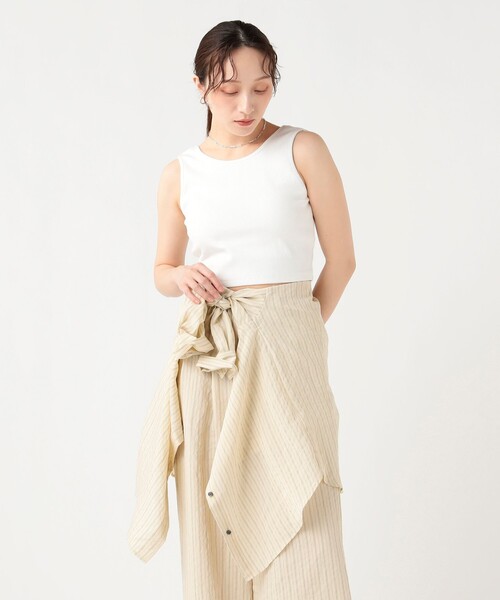 BEAMS HEART（ビームスハート）の「カップ付き クロップド タンク（タンクトップ・レディース・ライトグレー/チャコールグレー/オフホワイト・MEDIUM/SMALL）」の14枚目の写真