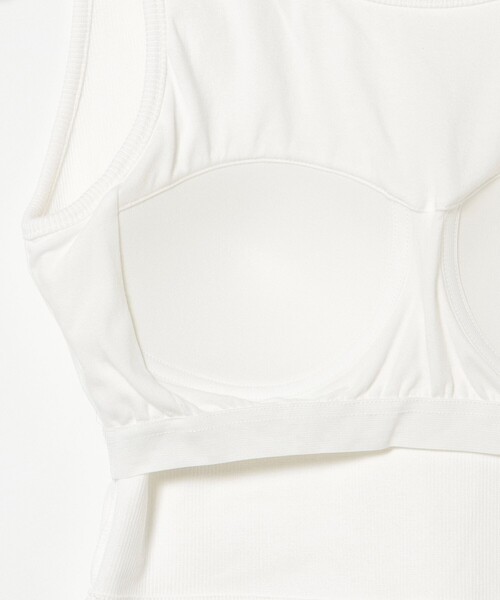 BEAMS HEART（ビームスハート）の「カップ付き クロップド タンク（タンクトップ・レディース・ライトグレー/チャコールグレー/オフホワイト・MEDIUM/SMALL）」の11枚目の写真