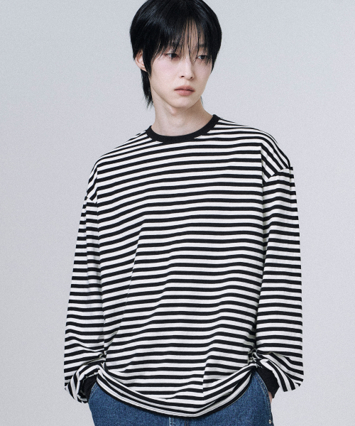 MOOVN(ムブン)の「オーバーフィットストライプロングスリーブTシャツブラック(Tシャツ/カットソー・メンズ・ブラック・L/M/S/LARGE/MEDIUM/SMALL)」の2枚目の写真