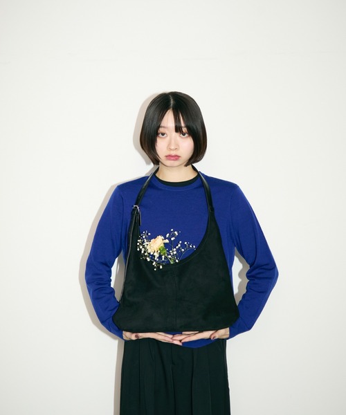 TONER（トナー）の「スエードトーンバッグ/ロゴプレート付き（ショルダーバッグ・レディース・ブラック/ベージュ/ブラウン・FREE）」の11枚目の写真