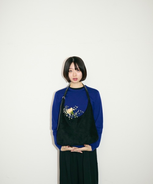 TONER（トナー）の「スエードトーンバッグ/ロゴプレート付き（ショルダーバッグ・レディース・ブラック/ベージュ/ブラウン・FREE）」の17枚目の写真