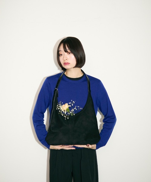 TONER（トナー）の「スエードトーンバッグ/ロゴプレート付き（ショルダーバッグ・レディース・ブラック/ベージュ/ブラウン・FREE）」の22枚目の写真