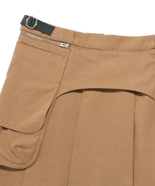 NICE GHOST CLUB(ナイスゴーストクラブ)の「FFATS PLEATS BELT POCKET SKIRT_BEIGE(NG2FSUPA91A)(スカート・レディース・その他・S/M)」の5枚目の写真