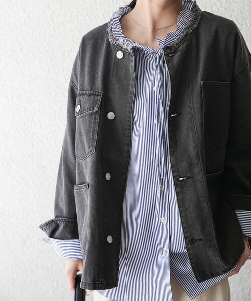 ITEMS URBANRESEARCH（アイテムズ アーバンリサーチ）の「デニムオーバーノーカラージャケット（デニムジャケット・レディース・ブラック/グレー/ブルー・FREE）」の10枚目の写真