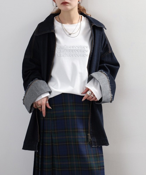 hunch(ハンチ)の「hunch シリコンロゴロンT(Tシャツ/カットソー・レディース・ホワイト/ライトベージュ/ブラック・FREE)」の2枚目の写真