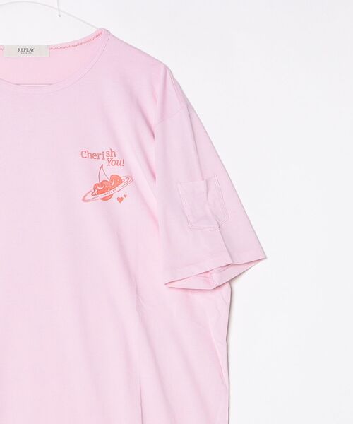 REPLAY(リプレイ)の「オーバーダイコットンジャージーTシャツ(Tシャツ/カットソー・レディース・ライトピンク/ホワイト・MEDIUM/SMALL/X-SMALL)」の4枚目の写真