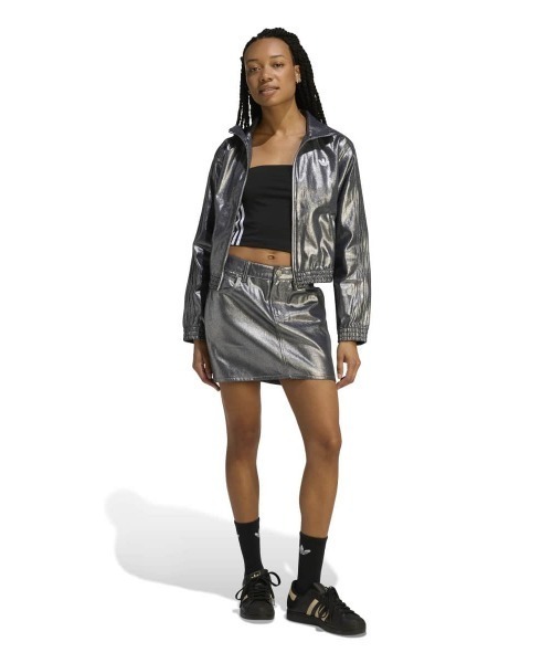 adidas(アディダス)の「adidas originals 3 STRIPES SKIRT DENIM(アディダスオリジナルス スリーストライプス スカート デニム)(デニムスカート・レディース・シルバー系・SMALL/MEDIUM/LARGE)」の6枚目の写真