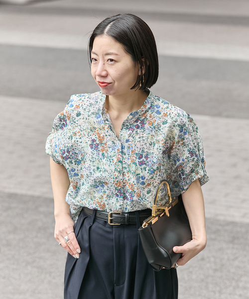 journal standard L'essage（ジャーナルスタンダードレサージュ）の「《WEB限定追加》DEVEAUX/ドットタックスリーブシャツ（シャツ/ブラウス・レディース・チョコ/レッド/ホワイト系その他・FREE）」の6枚目の写真