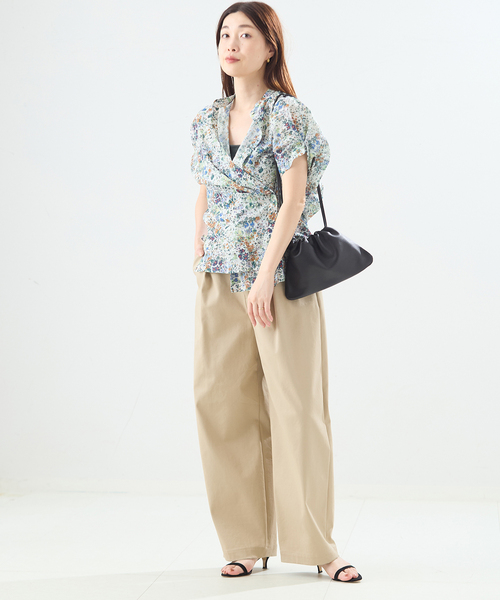 journal standard L'essage（ジャーナルスタンダードレサージュ）の「《WEB限定追加》DEVEAUX/ドットタックスリーブシャツ（シャツ/ブラウス・レディース・チョコ/レッド/ホワイト系その他・FREE）」の11枚目の写真