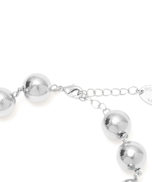 ROSE BUD(ローズバッド)の「LARGE BALL NECKLACE(ネックレス・レディース・シルバー・ONE SIZE)」の4枚目の写真