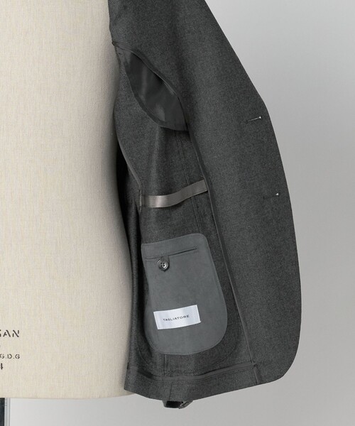 TAGLIATORE（タリアトーレ）の「＜TAGLIATORE＞サキソニー ソリッド シングル 2ボタン テーラードジャケット（テーラードジャケット・メンズ・ダークグレー・48）」の15枚目の写真
