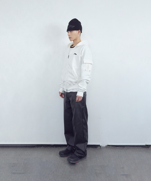 TANSANMAGNESIUM（タンサン マグネシウム）の「セラノX炭酸サイドポケットフードジップアップ（ホワイト）（パーカー・レディース・その他・1/2/3）」の6枚目の写真