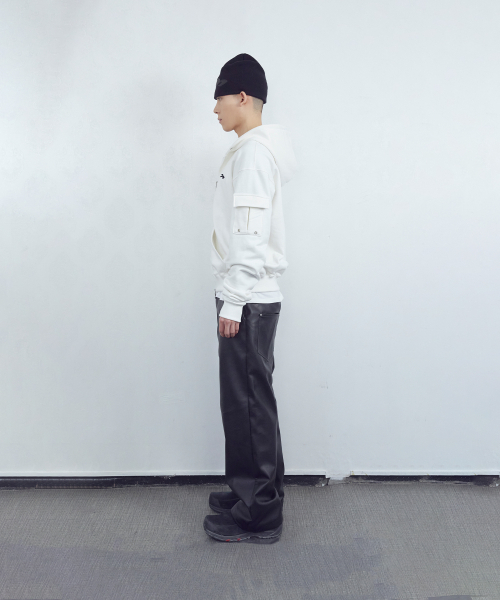 TANSANMAGNESIUM（タンサン マグネシウム）の「セラノX炭酸サイドポケットフードジップアップ（ホワイト）（パーカー・レディース・その他・1/2/3）」の7枚目の写真
