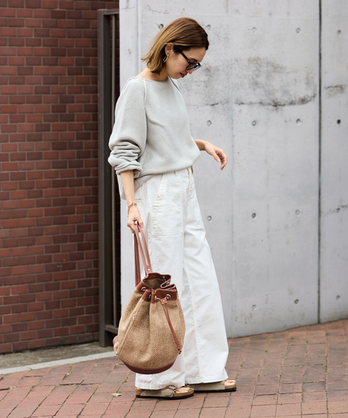 FRAMeWORK(フレームワーク)の「A VACATION/アヴァケーション 別注POOLバッグ(バックパック/リュック・レディース・ベージュ/ブラウン・FREE)」の19枚目の写真