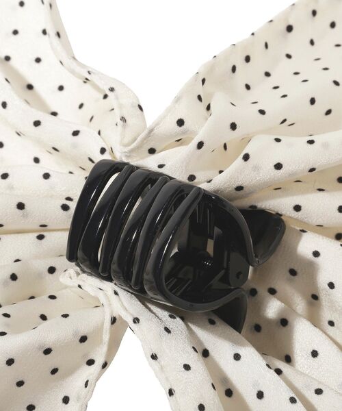 earth music&ecology（アースミュージックアンドエコロジー）の「ドット2段フリルバンス（その他ヘアアクセサリー・レディース・ブラック/アイボリー・FREE）」の10枚目の写真