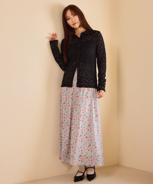 mysty woman（ミスティウーマン）の「【WEB限定】透かしフラワーポロカーディガン　667611（Tシャツ/カットソー・レディース・サックスブルー/ブラック/アイボリー・FREE）」の9枚目の写真