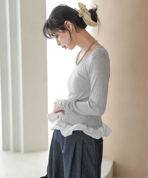 La-gemme(ラジェム)の「バルーンフリルヘムトップス(Tシャツ/カットソー・レディース・ブラック/グレー/ホワイト・フリー)」の13枚目の写真