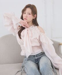 MAJESTIC LEGON（マジェスティックレゴン）の「アメスリフリルリボンブラウス（シャツ/ブラウス）」