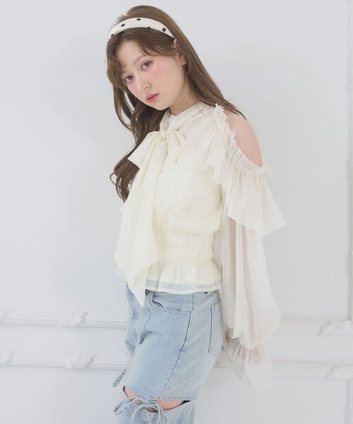 MAJESTIC LEGON（マジェスティックレゴン）の「アメスリフリルリボンブラウス（シャツ/ブラウス・レディース・アイボリー/ミント/ピンク/ライトグレー・MEDIUM）」の10枚目の写真