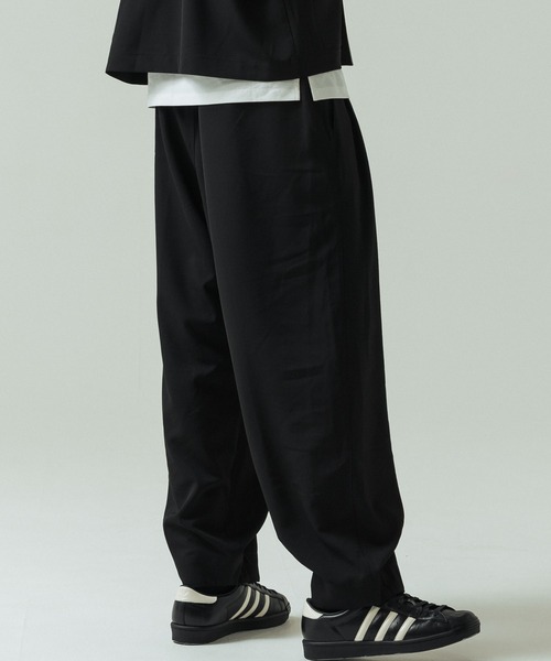 SLICK(スリック)の「【SLICK/スリック】Toro Stretch Two Tuck Balloon Pants/トロストレッチツータックバルーンパンツ(スラックス・メンズ・グレイッシュベージュ/ブラック/チャコールグレー・3/2/1)」の10枚目の写真