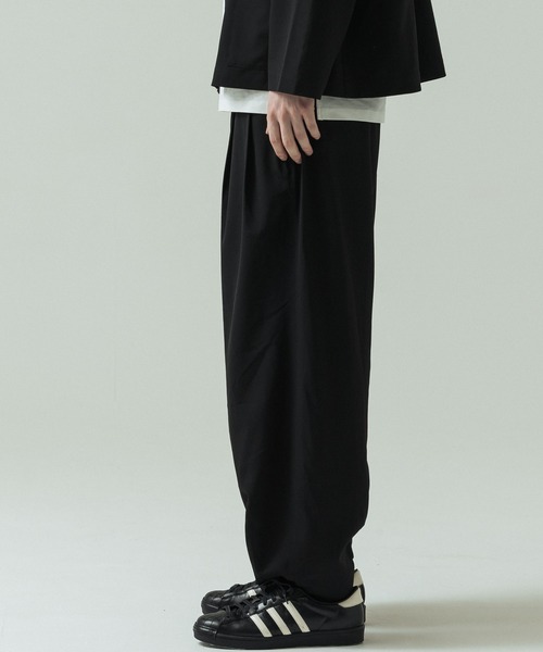 SLICK(スリック)の「【SLICK/スリック】Toro Stretch Two Tuck Balloon Pants/トロストレッチツータックバルーンパンツ(スラックス・メンズ・グレイッシュベージュ/ブラック/チャコールグレー・3/2/1)」の12枚目の写真