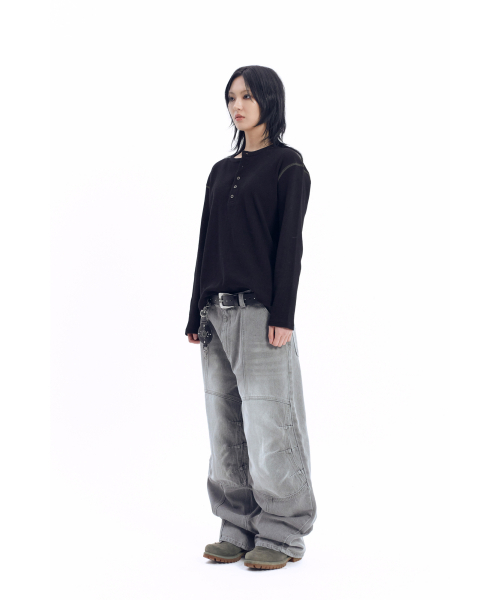 AAKAM（アーカム）の「Henry Neck Waffle Long Sleeve (Black)（Tシャツ/カットソー・レディース・その他・1/2）」の20枚目の写真