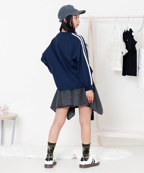 algy(アルジー)の「シャツ巻き風デニムキュロット(デニムパンツ・キッズ・ブラック/サックスブルー・150/160/130/140)」の16枚目の写真