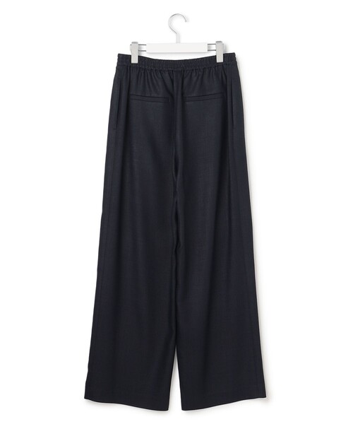 23区 L(ニジュウサンクオオキイサイズ)の「リネンライクグロッシー ワイドパンツ(その他パンツ・レディース・ネイビー系/グレー系/ベージュ系・46/44/50/48)」の16枚目の写真