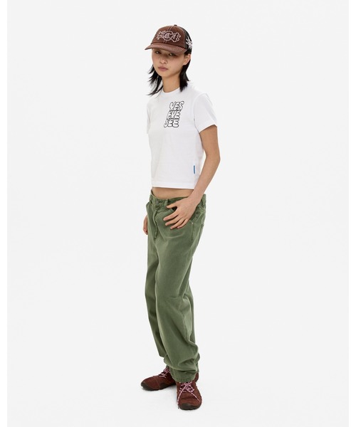 YESEYESEE（イエスアイシー）の「C-Logo kids Tee（Tシャツ/カットソー・レディース・ブラック/ホワイト/ライトオリーブ・S/M/L）」の11枚目の写真