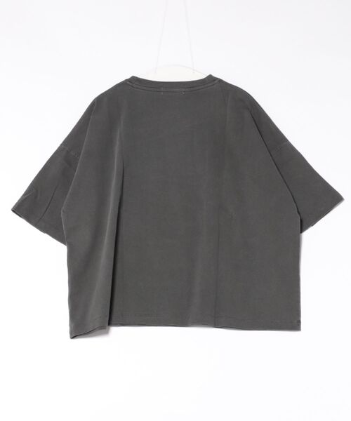 gossara（ゴサラ）の「【大人気アイテム再登場】ピグメント袖スリットプルオーバー（Tシャツ/カットソー・レディース・チャコールグレー/グレイッシュベージュ/アイボリー/ブラウン/ブルー・FREE）」の9枚目の写真