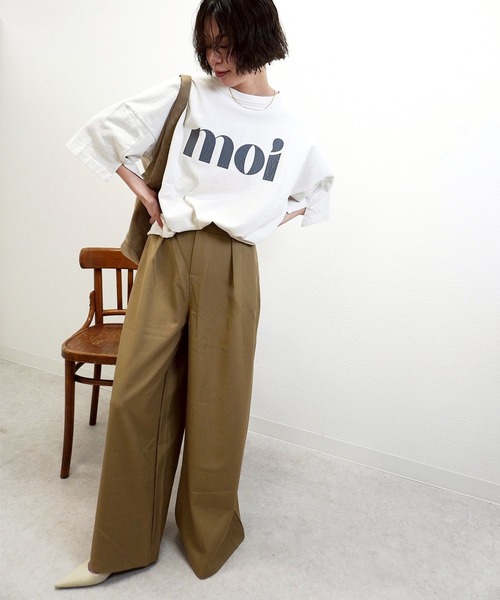 gossara（ゴサラ）の「【大人気アイテム再登場】ピグメント袖スリットプルオーバー（Tシャツ/カットソー・レディース・チャコールグレー/グレイッシュベージュ/アイボリー/ブラウン/ブルー・FREE）」の16枚目の写真