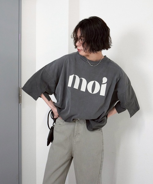gossara（ゴサラ）の「【大人気アイテム再登場】ピグメント袖スリットプルオーバー（Tシャツ/カットソー・レディース・チャコールグレー/グレイッシュベージュ/アイボリー/ブラウン/ブルー・FREE）」の12枚目の写真