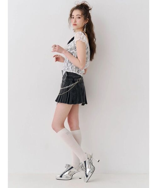 EVRIS(エヴリス)の「ワイドベルトチェーンミニスカート(スカート・レディース・ピンク/ベージュ/ブラック・SMALL/MEDIUM)」の8枚目の写真