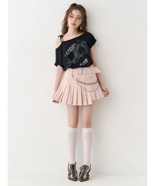EVRIS(エヴリス)の「ワイドベルトチェーンミニスカート(スカート・レディース・ピンク/ベージュ/ブラック・SMALL/MEDIUM)」の20枚目の写真