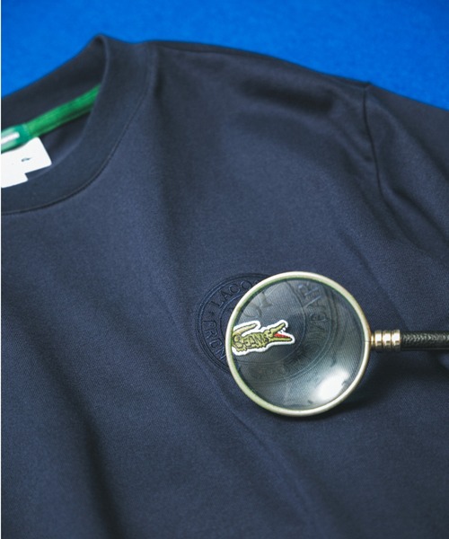 LACOSTE(ラコステ)の「【別注】LACOSTE / バッジ Tシャツ(Tシャツ/カットソー・メンズ・ブラック/ピンク/ホワイト/ネイビー・5/4/3/2/1)」の4枚目の写真