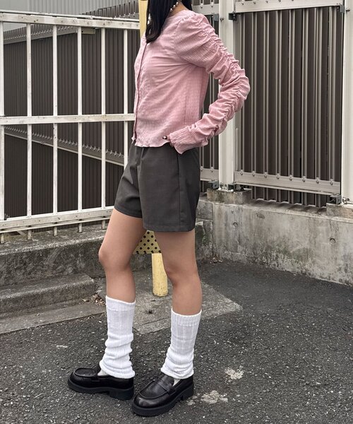 CIAOPANIC(チャオパニック)の「【neutral by ciaopanic】シャーリングカットソー(シャツ/ブラウス・レディース・オフホワイト/ブルー系その他/ピンク・FREE)」の4枚目の写真