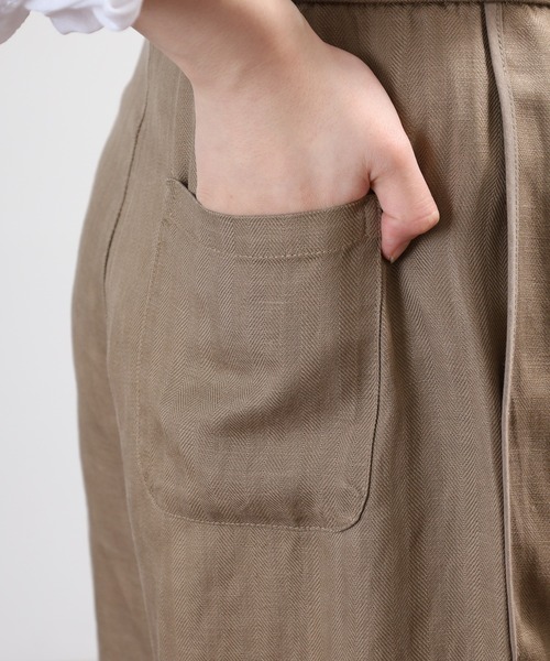 EGLANTINE(エグランティーヌ)の「EGLANTINE 麻混リラックスワイドパンツ(その他パンツ・レディース・オフホワイト/ブラウン/ブラック・40)」の11枚目の写真