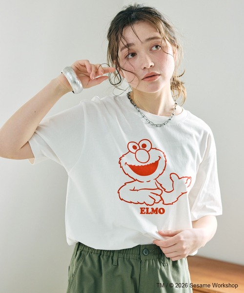 SESAME STREET(セサミストリート)の「【セサミストリート/SESAME STREET】エルモ/ELMOフロッキープリント半袖Tシャツ(2026SS)(Tシャツ/カットソー・レディース・オレンジ/グレー/オフホワイト・LL/3L/L/M)」の13枚目の写真
