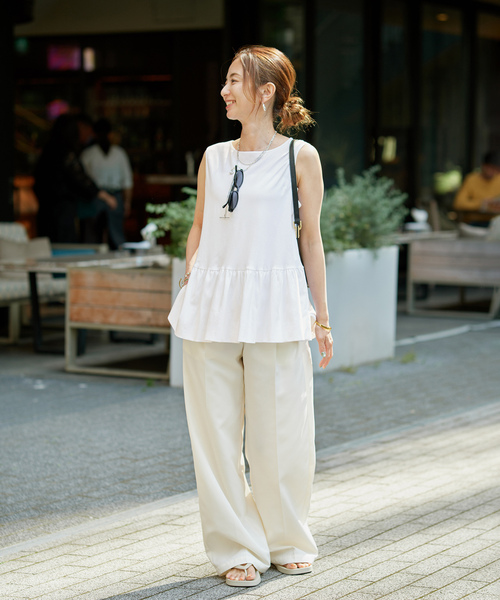 VERMEIL par iena(ヴェルメイユパーイエナ)の「ペプラム ノースリーブプルオーバー(Tシャツ/カットソー・レディース・ブラック/ホワイト/ネイビー・FREE)」の10枚目の写真