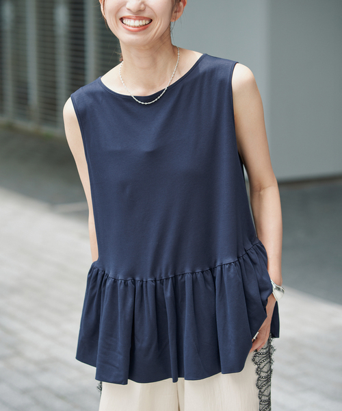 VERMEIL par iena(ヴェルメイユパーイエナ)の「ペプラム ノースリーブプルオーバー(Tシャツ/カットソー・レディース・ブラック/ホワイト/ネイビー・FREE)」の21枚目の写真