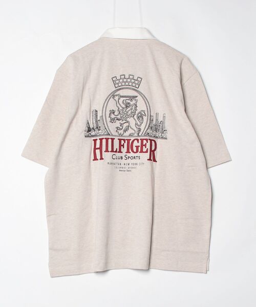 TOMMY HILFIGER(トミーヒルフィガー)の「バックグラフィックリラックスポロシャツ(ポロシャツ・メンズ・ホワイト・LARGE/SMALL/X-LARGE/MEDIUM)」の2枚目の写真