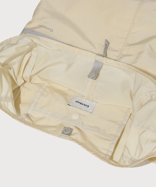 COVERNAT(カバーナット)の「LIGHT NYLON ECO BAG(エコバッグ/サブバッグ・メンズ・アイボリー/ブラック・FREE)」の9枚目の写真