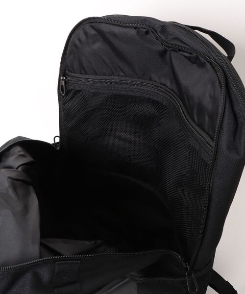 NIKE(ナイキ)の「《NIKEアパレル》NK BRSLA M BKPK - X(バックパック/リュック・メンズ・ブラック・フリー)」の4枚目の写真