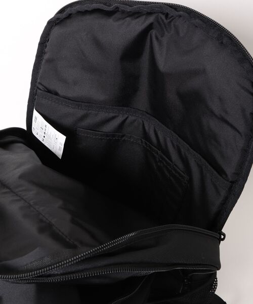 NIKE(ナイキ)の「《NIKEアパレル》NK BRSLA M BKPK - X(バックパック/リュック・メンズ・ブラック・フリー)」の5枚目の写真